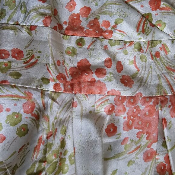 Talbots Women's Cream/Orange Floral 100% Silk V-Neck Fit & Flare Dress Size 10 - Picture 8 of 14